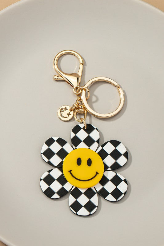 Big checker flower key chain with smiley face online exclusive